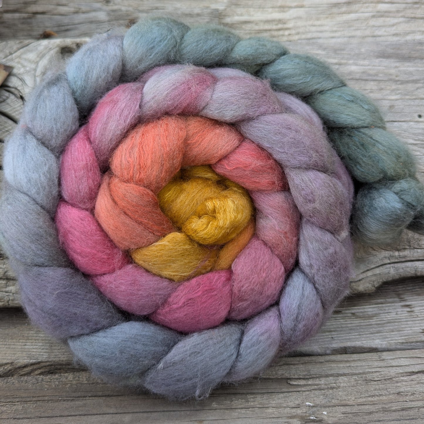 Papa's Heart - 70/30 Haunui Mulberry Combed Top
