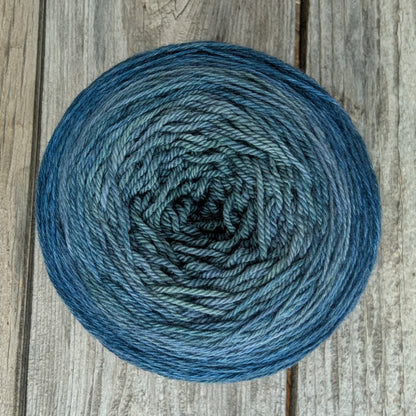 Luster Dust Birthday Cake - 700 Yard MCN Gradient
