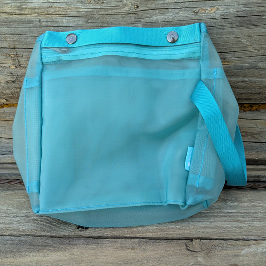Della Q Bag