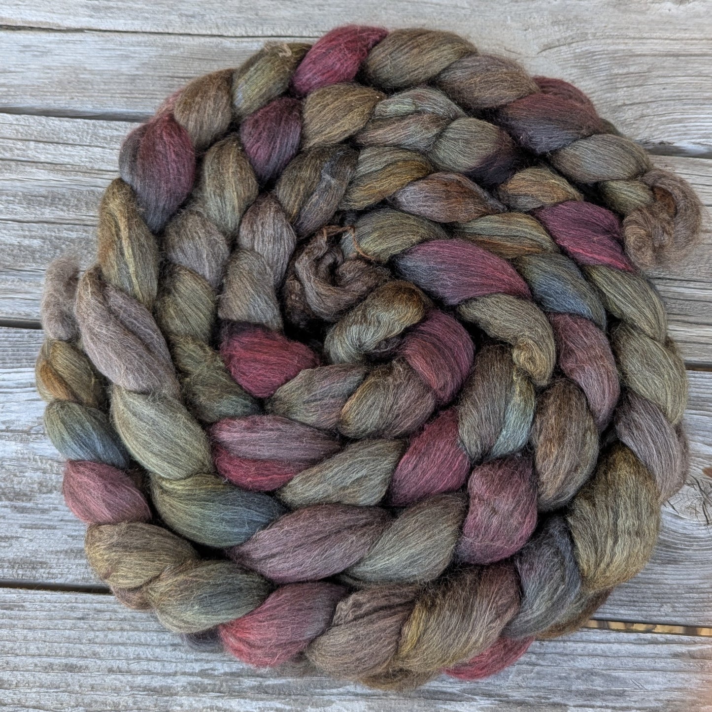 Oil Slick - 70/30 Haunui Mulberry Combed Top