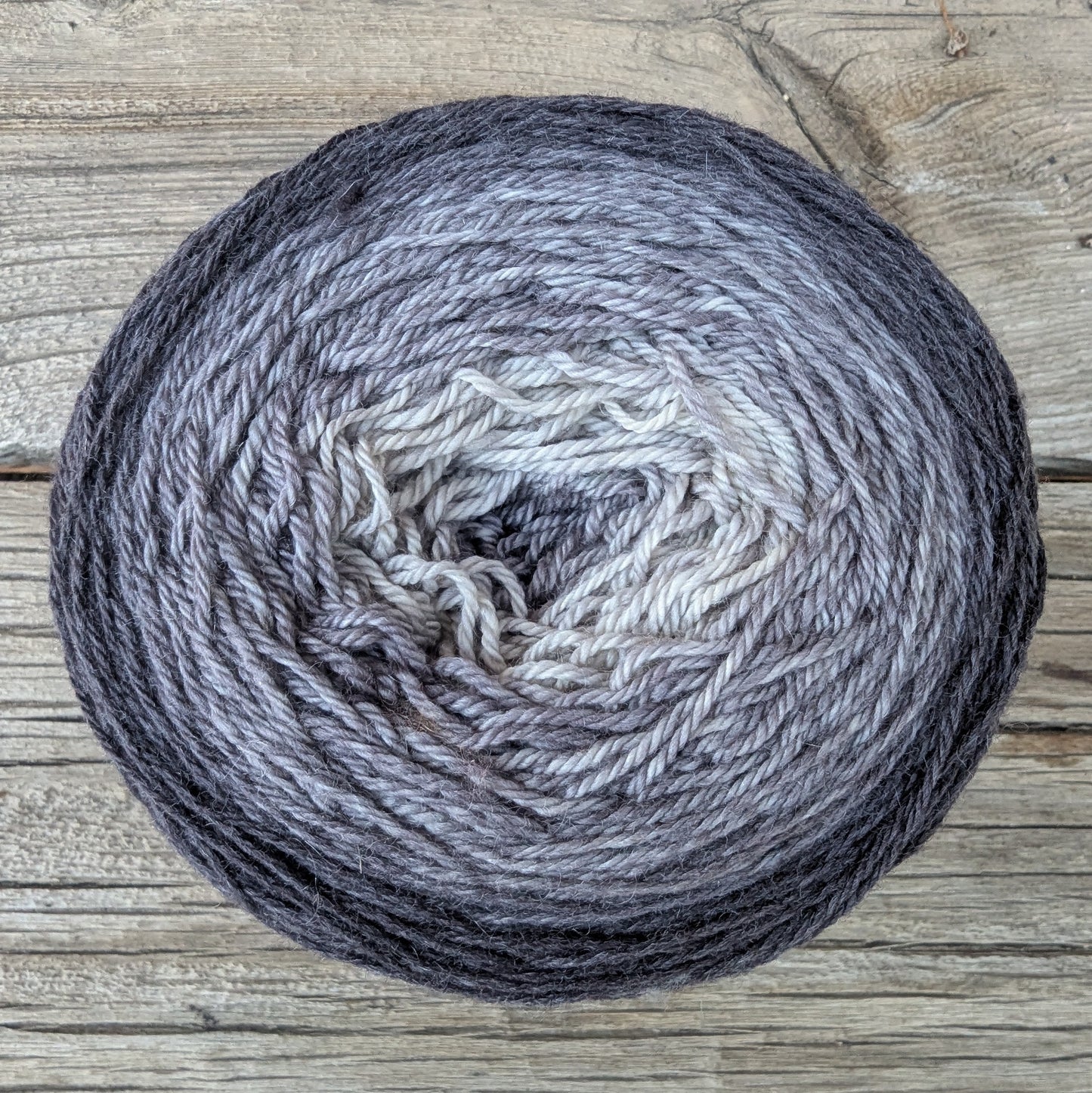 Luster Dust Birthday Cake - 700 Yard MCN Gradient