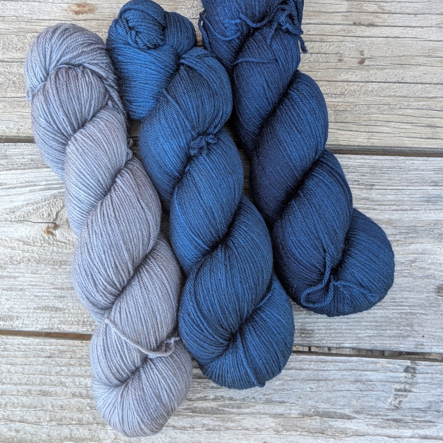 Stern (In the Navy) - Merino Cashmere Nylon Fingering Weight
