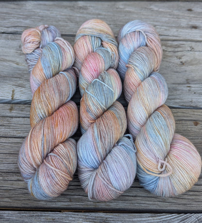 Endless Skyway - Merino Cashmere Nylon Fingering Weight