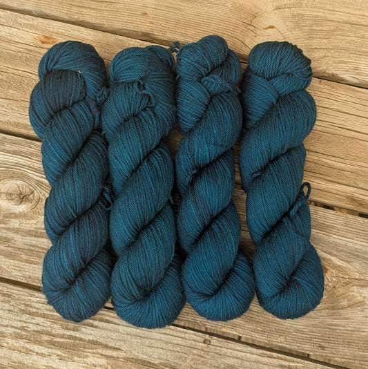 Resting Beach Stitch - Merino Cashmere Nylon DK Weight